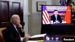 АҚШ президенті Джо Байден мен Қытай басшысы Си Цзиньпиннің онлайн кездесуі. 