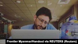 Deni Fenster na fotografiji koju je agenciji Rojters ustupio medij u kojem radi, Frontier Myanmar