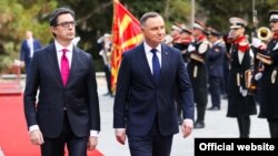 Македонскиот претседател Стево Пендаровски со неговиот полски колега Анджеј Дуда. 