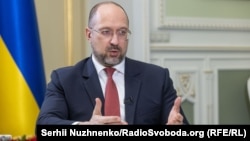 «Станом на середину грудня у нас у сховищах – більше ніж 15 мільярдів кубометрів газу», – сказав голова уряду