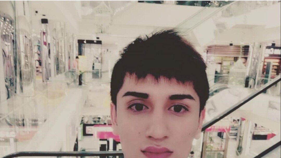 Katta kokrak retro porno video Yapon ayollari oz mushuklarini korsatayotgan video