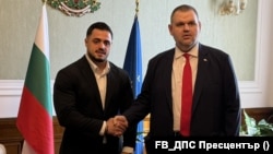 Днес питаме: Какво мислите за снимката на Карлос Насар с Делян Пеевски?