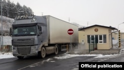 Armenia -- A commercial truck enters Armenia from Georgia through the Gogavan border crossing, November 29, 2018. (Photo by the Armenian State Revenue Committee)