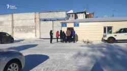«Сотрудники бьют заключенных». Что происходит в тюрьме в Карабасе