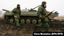 Учения российских гибридных сил под Горловкой, январь 2021 года