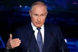 Владимир Путин на Восточном экономическом форуме