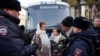На акции жён мобилизованных в Москве задержаны журналисты