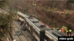 Цягнік нездалёк ад Барсэлоны, ілюстрацыйнае фота