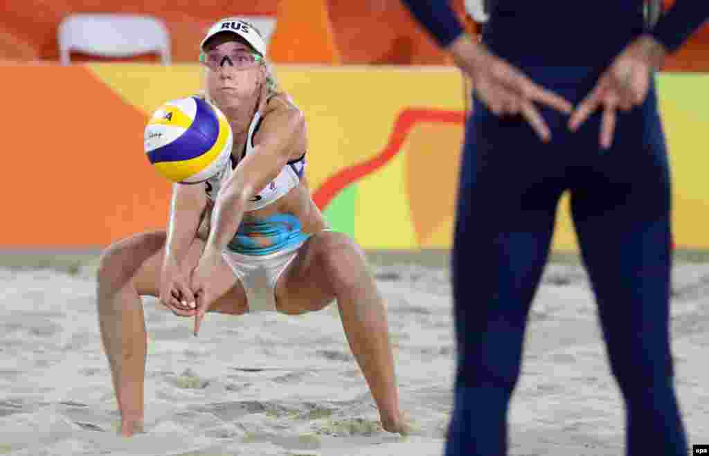 Evgenia Ukolova of Russia plays in the women&#39;s beach volleyball quarterfinal.