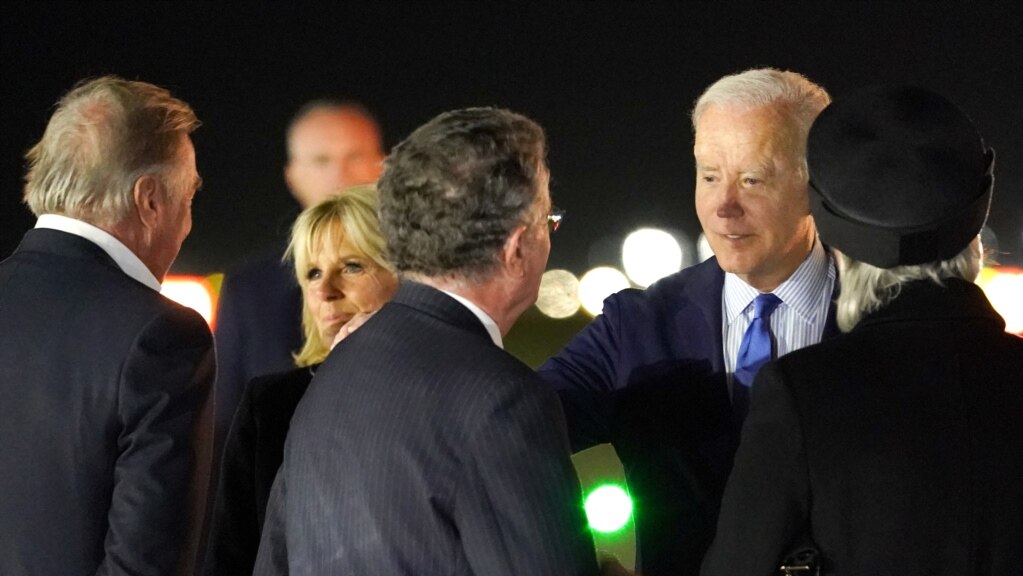 Președintele SUA Joe Biden și prima doamnă Jill Biden au ajuns sâmbătă la Londra pentru funeraliile Reginei Elisabeta a II-a