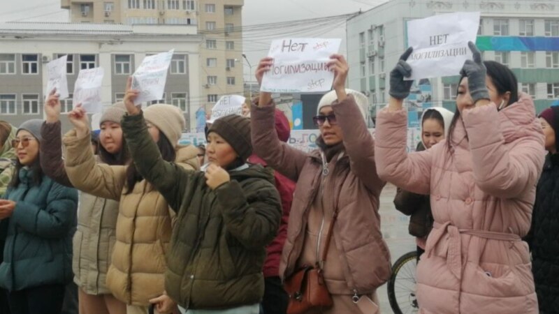 «Не для бойни сыновей рожали». Женский протест против мобилизации в России