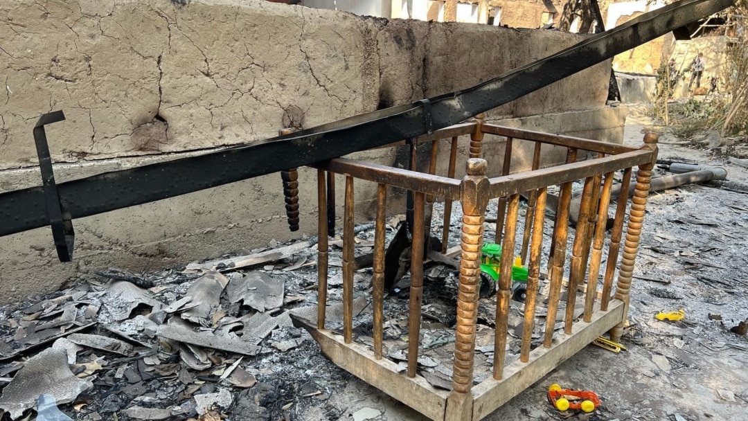 Үлкен емізіктері бар әйелдердің секс порносы