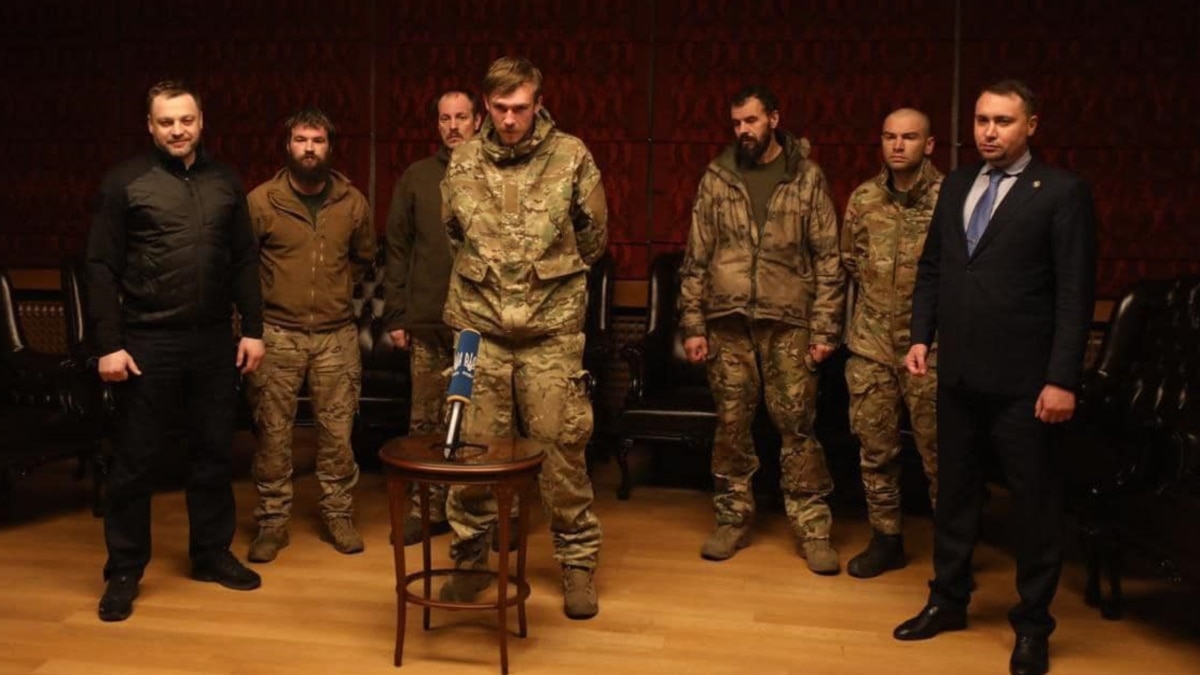 П’ятеро звільнених з полону командирів «Азову» до кінця війни будуть під протекцією Ердогана – президент