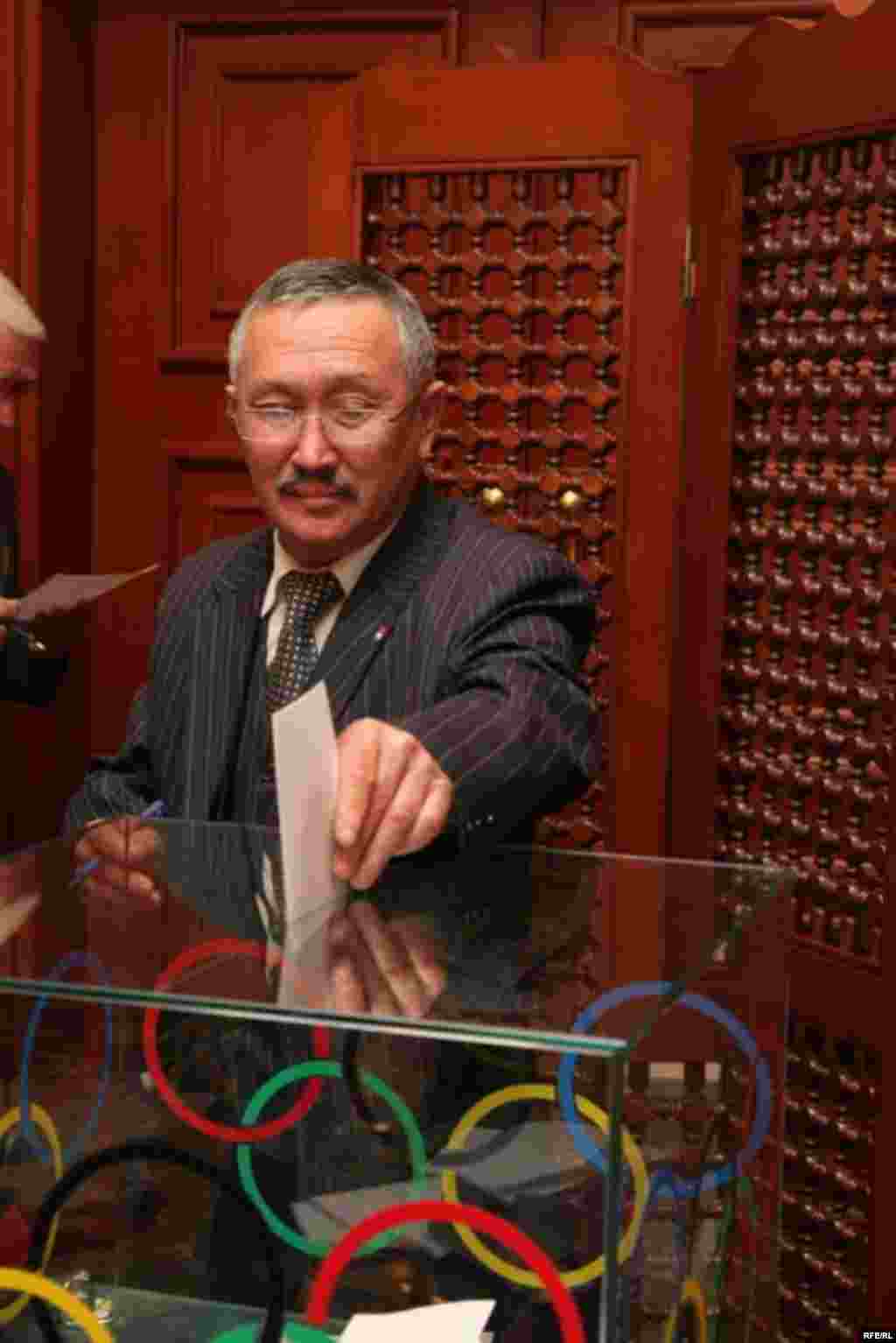 Чоюн билек 60 жашта #14
