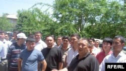 Оштогу энергетиктер ишкананын башкы директорунан кызматтан кетишин талап кылышууда