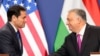 Secretarul de stat al SUA, Marco Rubio, și premierul maghiar Viktor Orbán, la o confetința de presă. Budapesta, 16 februarie 2026.