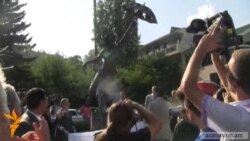 Ծաղկաձորում բացվեց Լեոնիդ Ենգիբարյանի արձանը