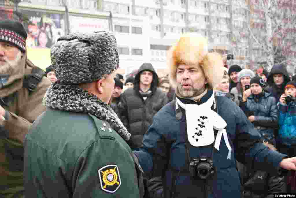 Russia -- A meeting in Krasnoyarsk, 10Dec2011