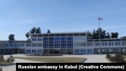 The Russian Embassy in Kabul. The September 3 explosion occurred near a long line of Afghans waiting to receive Russian visas. (file photo)