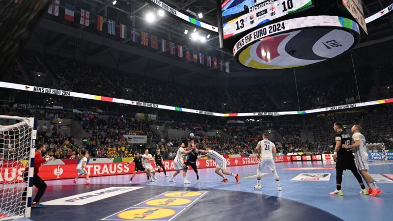 Сборная Грузии по гандболу выиграла матч на дебютном чемпионате Европы