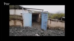 "Замин мегирем, аммо кӣ ёрӣ мекунад, то аз нав хона созем?"