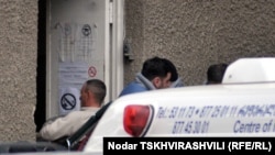 Большинство неправительственных организаций и правозащитников, занимающихся вопросами защиты прав наркозависимых, много лет призывали правительство Грузии отменить постановление Минздрава 2000 года