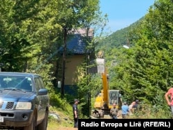 Autoritetet gjatë aksionit të 21 korrikut.