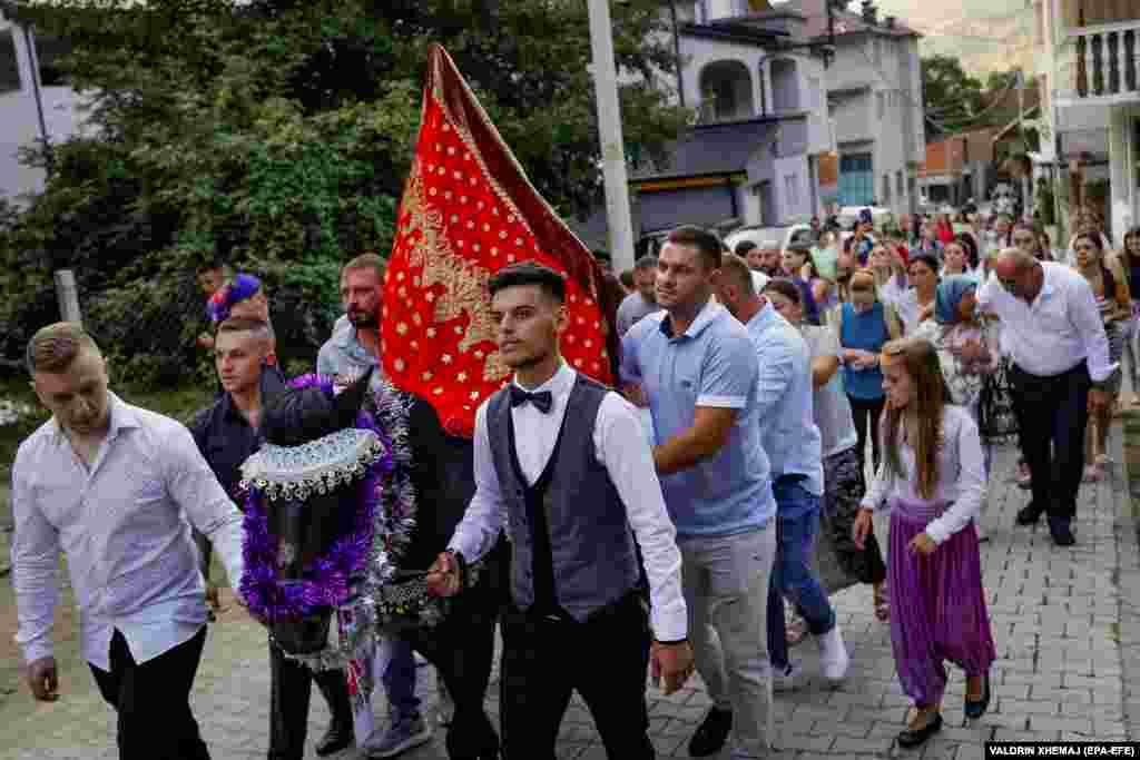 A Painted Bride The Centuries Old Wedding Traditions Of A Kosovar Village