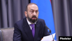 Armenia - Foreign Minister Ararat Mirzoyan makes a statement to the press in Yerevan, October 15, 2026.
