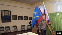 Fгитационные материалы за «Единую Россию» до сих пор не сняты