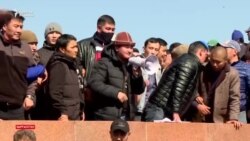 Қырғызстанда саяси дағдарыс болып жатқанда Жээнбеков Путинді құттықтады