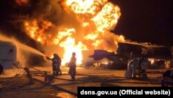 До ліквідації пожежі залучені ДСНС і комунальні служби Києва