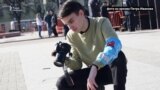 "Насилием ничего нельзя решить"