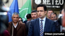 Mahmood Shah Habibi, the former head of the Afghan Civil Aviation Authority, was abducted in Kabul and detained by the ruling Taliban's intelligence agency, US officials say. (file photo)