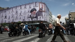 «تشییع هوایی» علی خامنه‌ای؛ نمایش قدرت یا نشانه ضعف؟