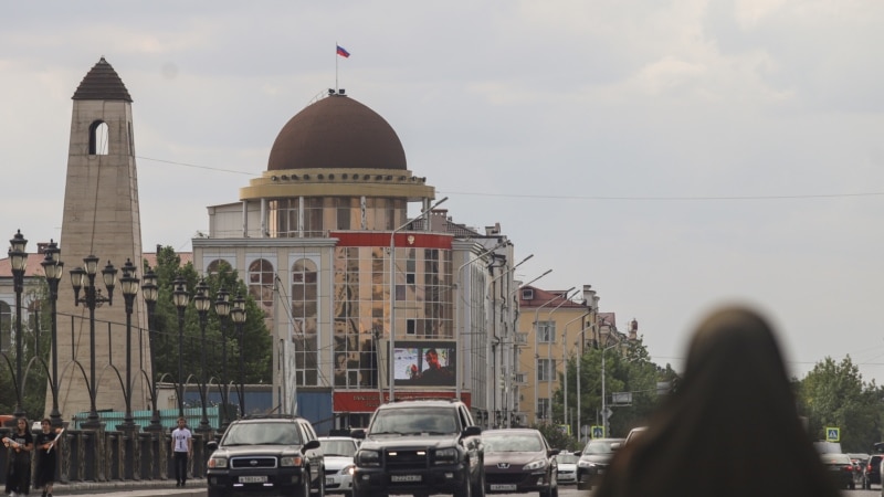 Суд в Чечне отправил в тюрьму двух жителей за намерение уехать в Сирию