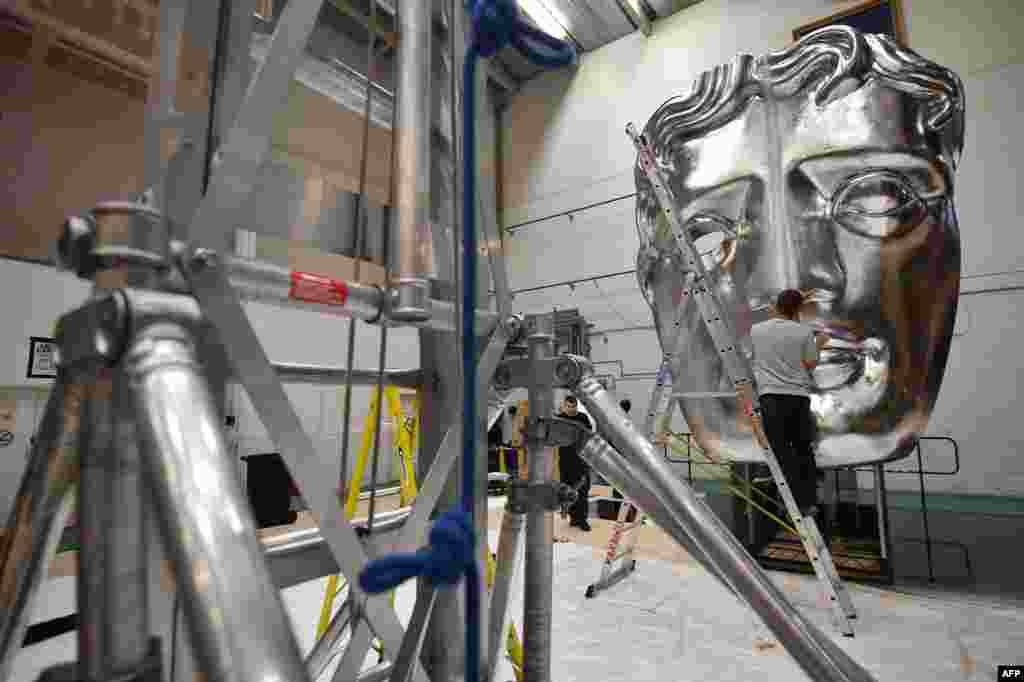 آماده سازی محل برگزاری مراسم بفتا