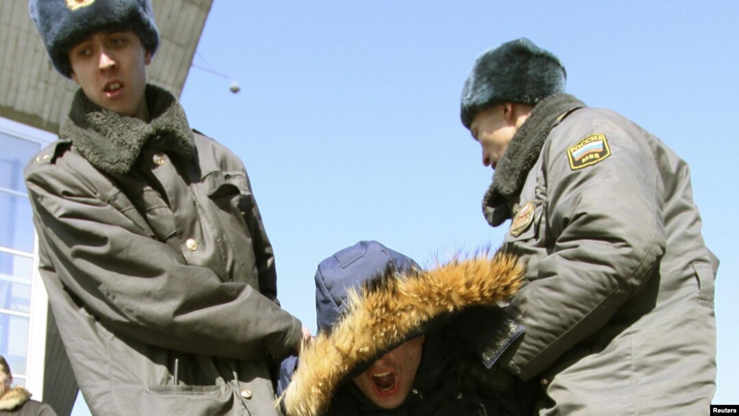 Разгон экологического митинга в Иркутске. 20 марта 2010 г