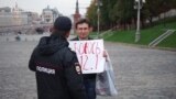 Judge Jails Anti-Putin Protester After 21st Arrest In Moscow
