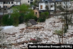 Fotografije pokazuju razmjere katastrofe koja je pogodila ovo mjesto od nekoliko stotina stanovnika