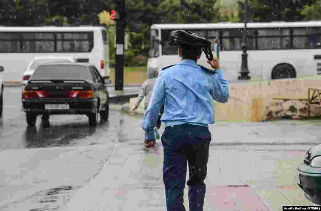 Azerbaijan, Baku rain