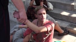 Волоком на молитву: акция на Красной площади