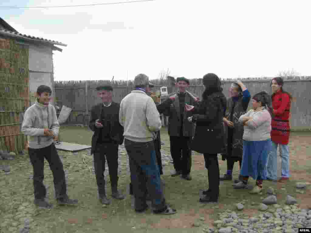 Köçkün düşərgələri #37