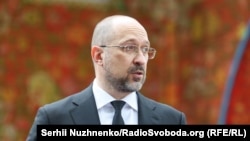 Шмигаль заявив, що доручив міністру аграрної політики Роману Лещенку підготувати всі нормативні документи, необхідні для реалізації земельної реформи