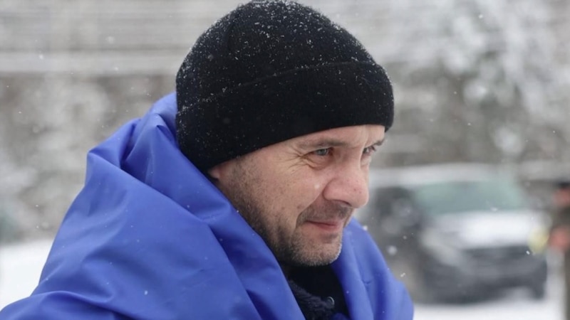 “E varrosa”: Kthehet në shtëpi ushtari ukrainas që konsiderohej i vdekur