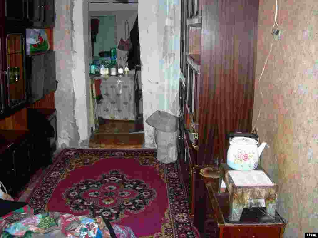 Bir qaçqın otağında