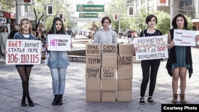 Қызды оргазмға әкелу видео