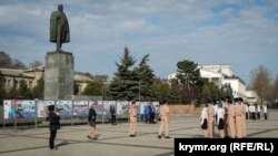 Військова гра для школярів «Перемога» на площі Леніна в Керчі, 10 квітня 2019 року