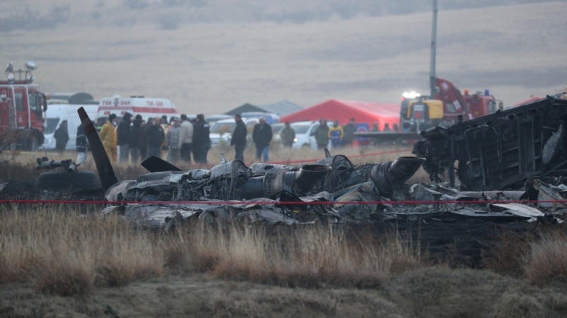 Turqia thotë se s’ka të mbijetuar nga rrëzimi i avionit ushtarak