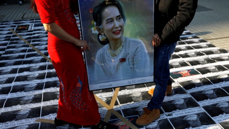 Protesta kundër sundimit ushtarak në Mianmar
